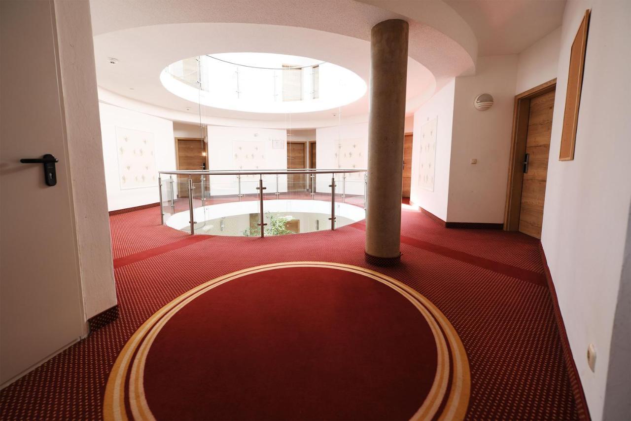 Hotel Best One Rossdorf  Bagian luar foto